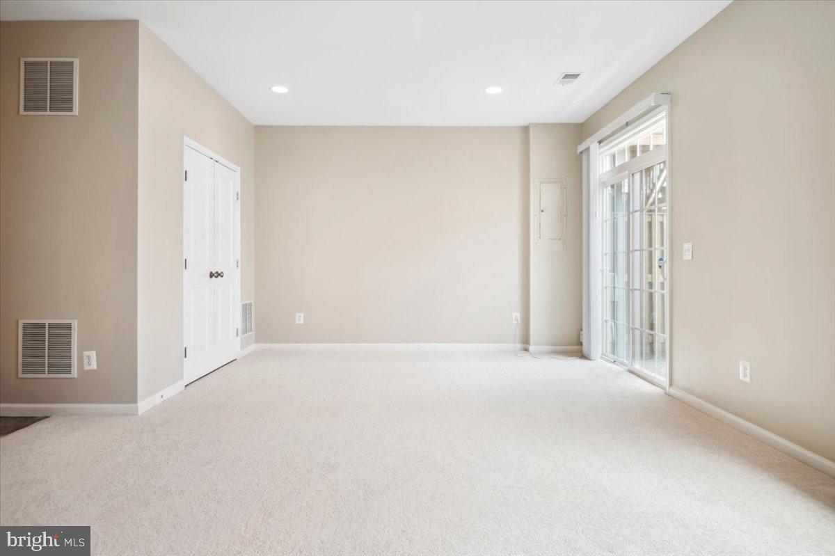 WOODSTREAM - Residential