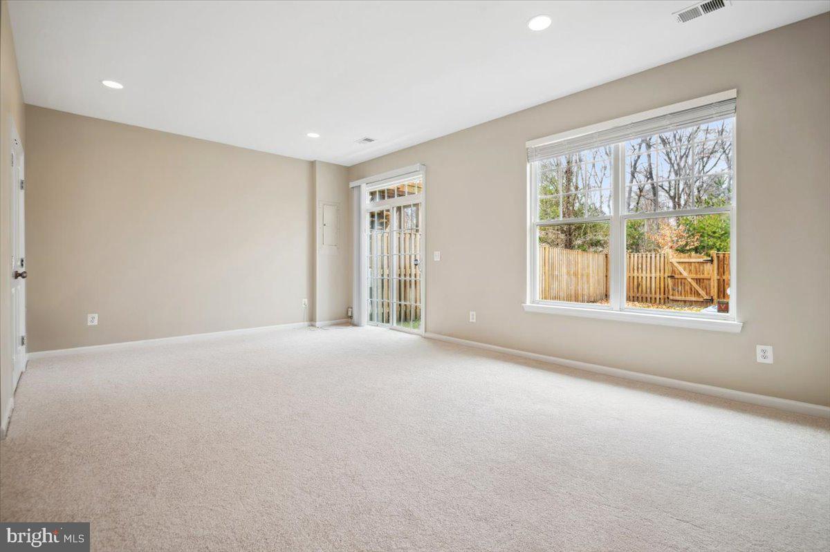 WOODSTREAM - Residential