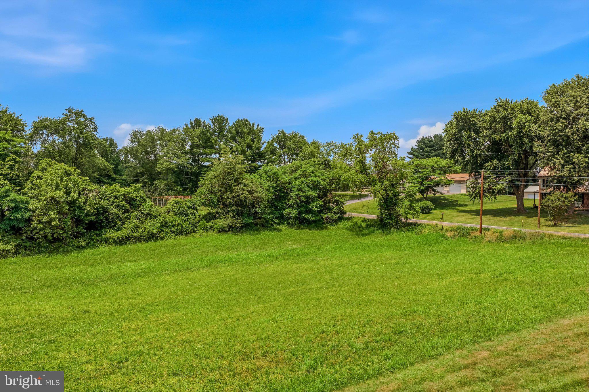 SUNSET CREEK ESTATES - Land