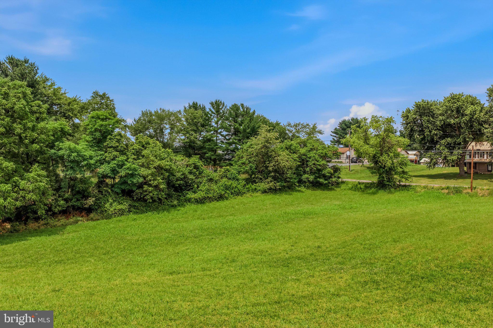 SUNSET CREEK ESTATES - Land