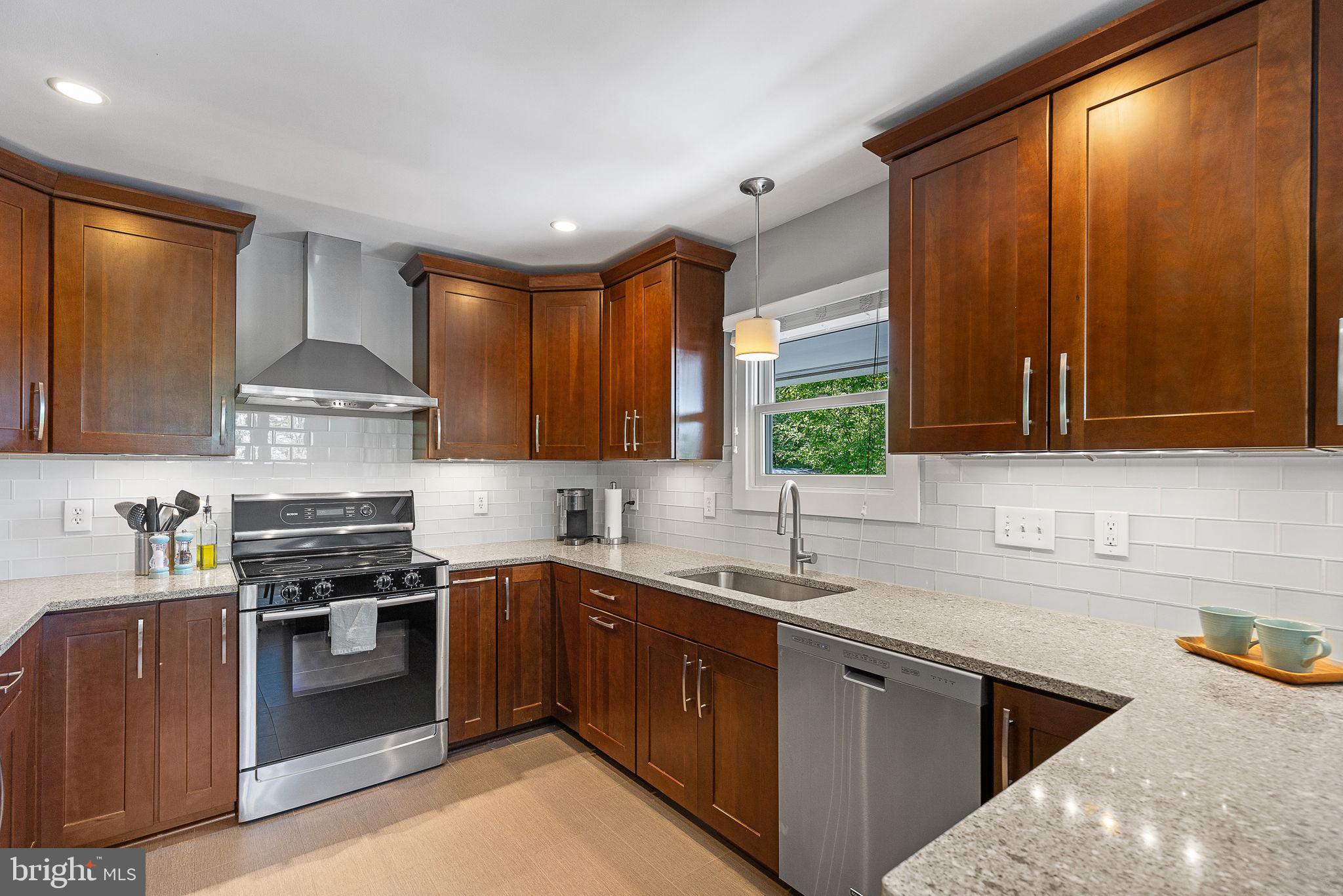 ROLF HEIGHTS - Residential