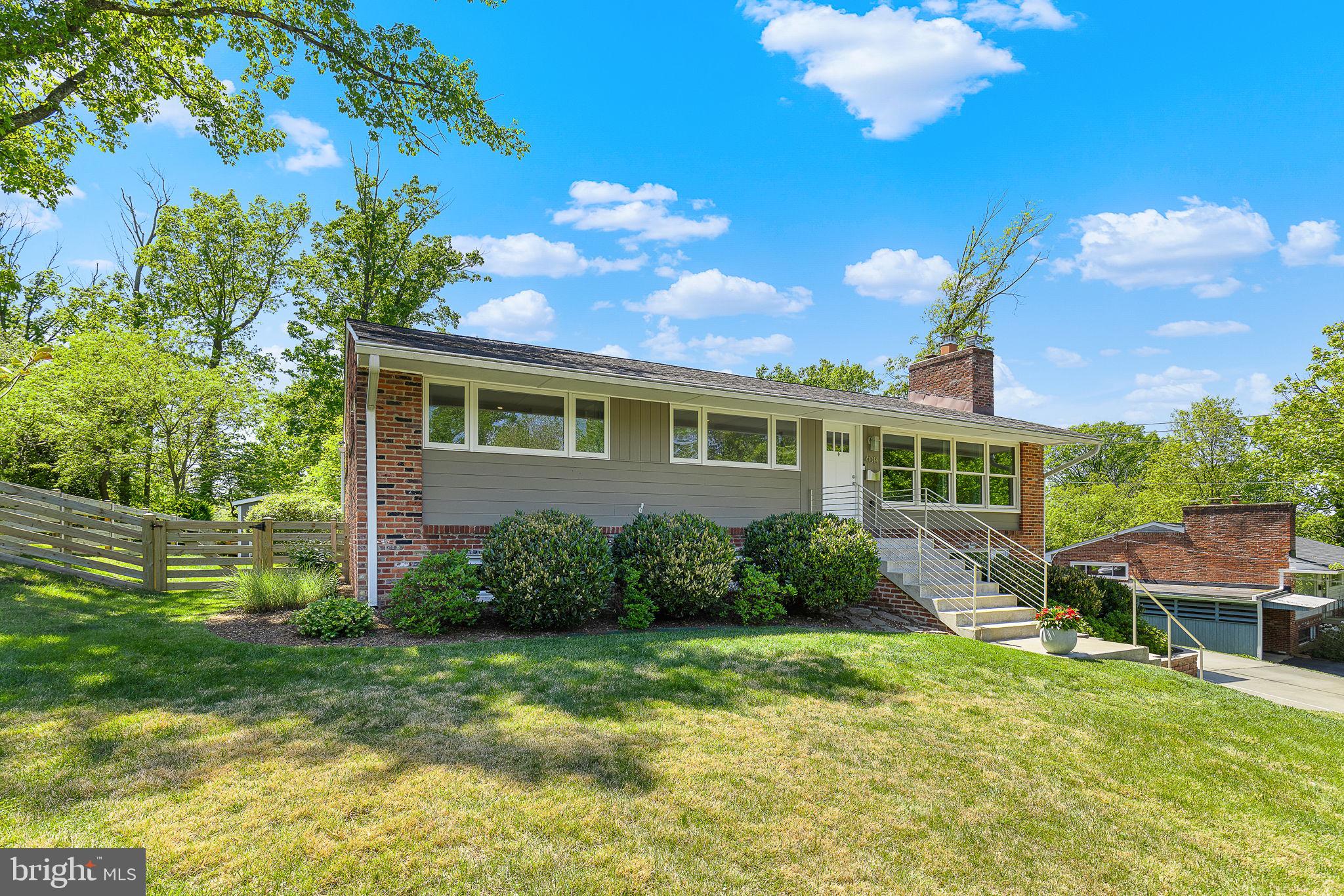 ROLF HEIGHTS - Residential
