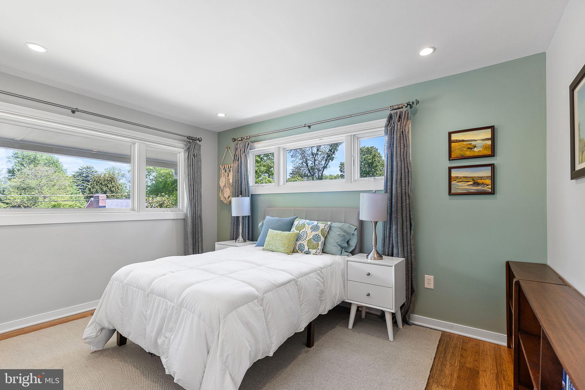 ROLF HEIGHTS - Residential