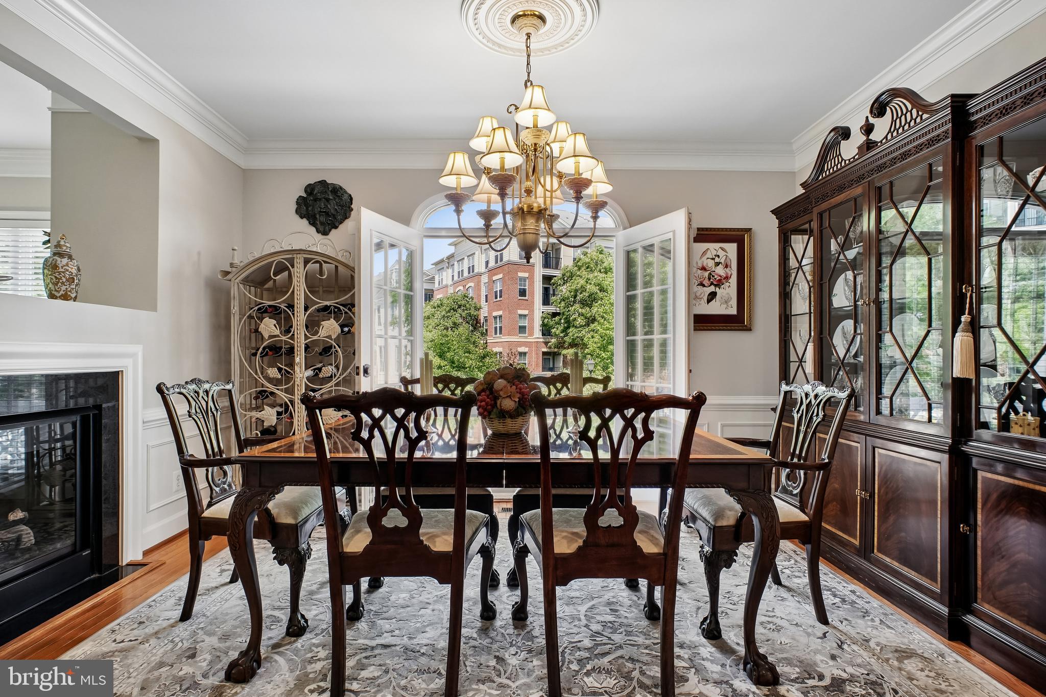 PAVILIONS AT HUNTINGTON - Residential