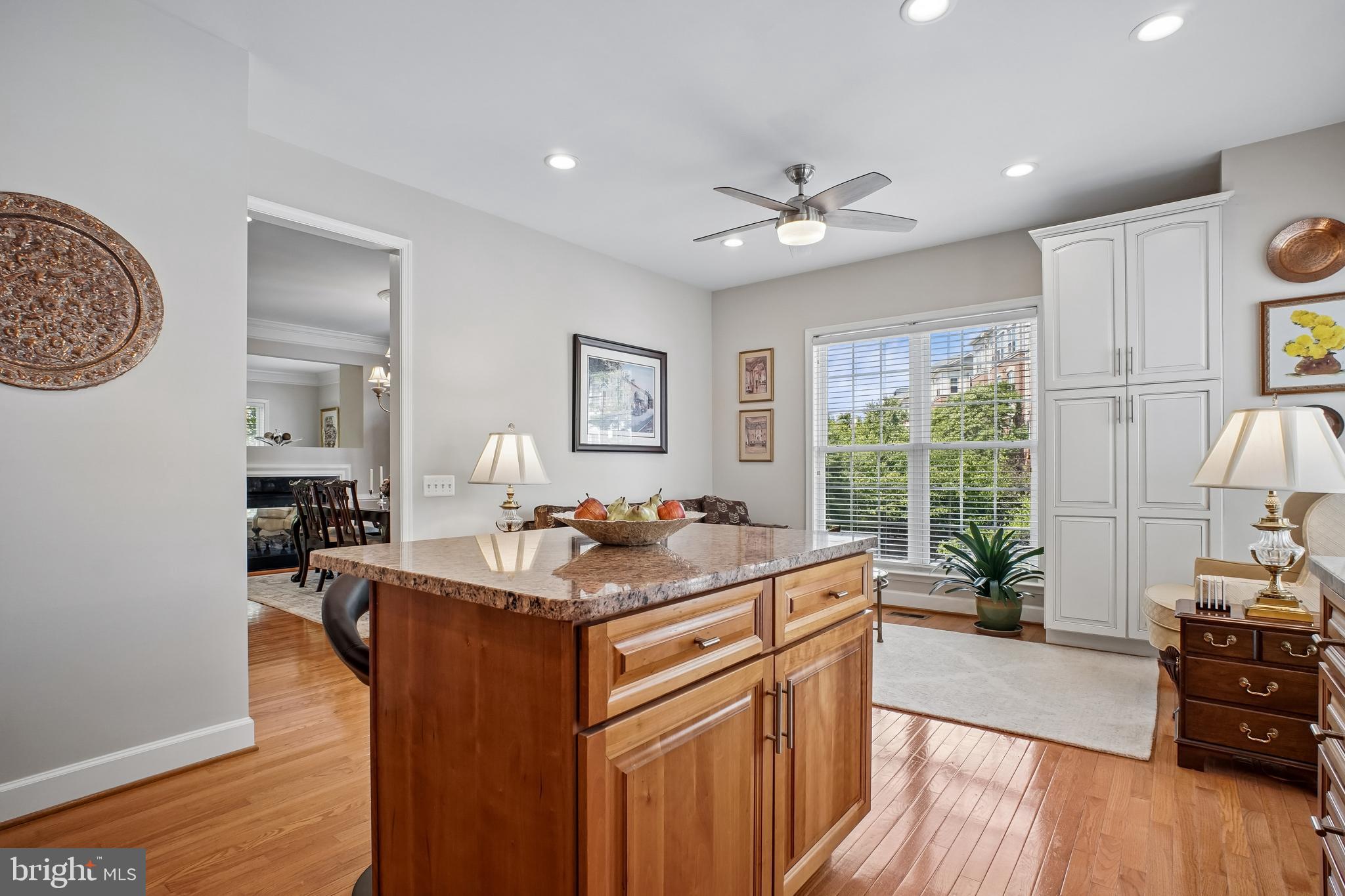 PAVILIONS AT HUNTINGTON - Residential