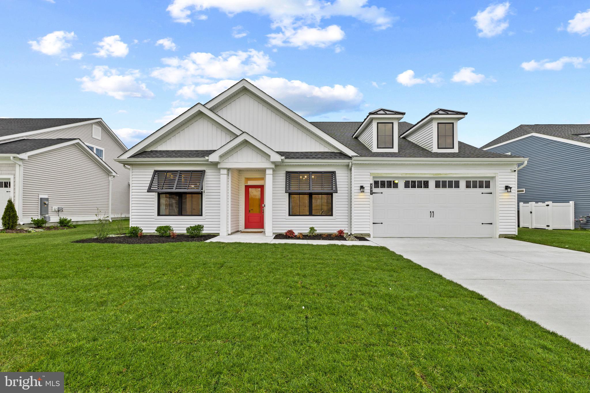 EAST GATE - Residential