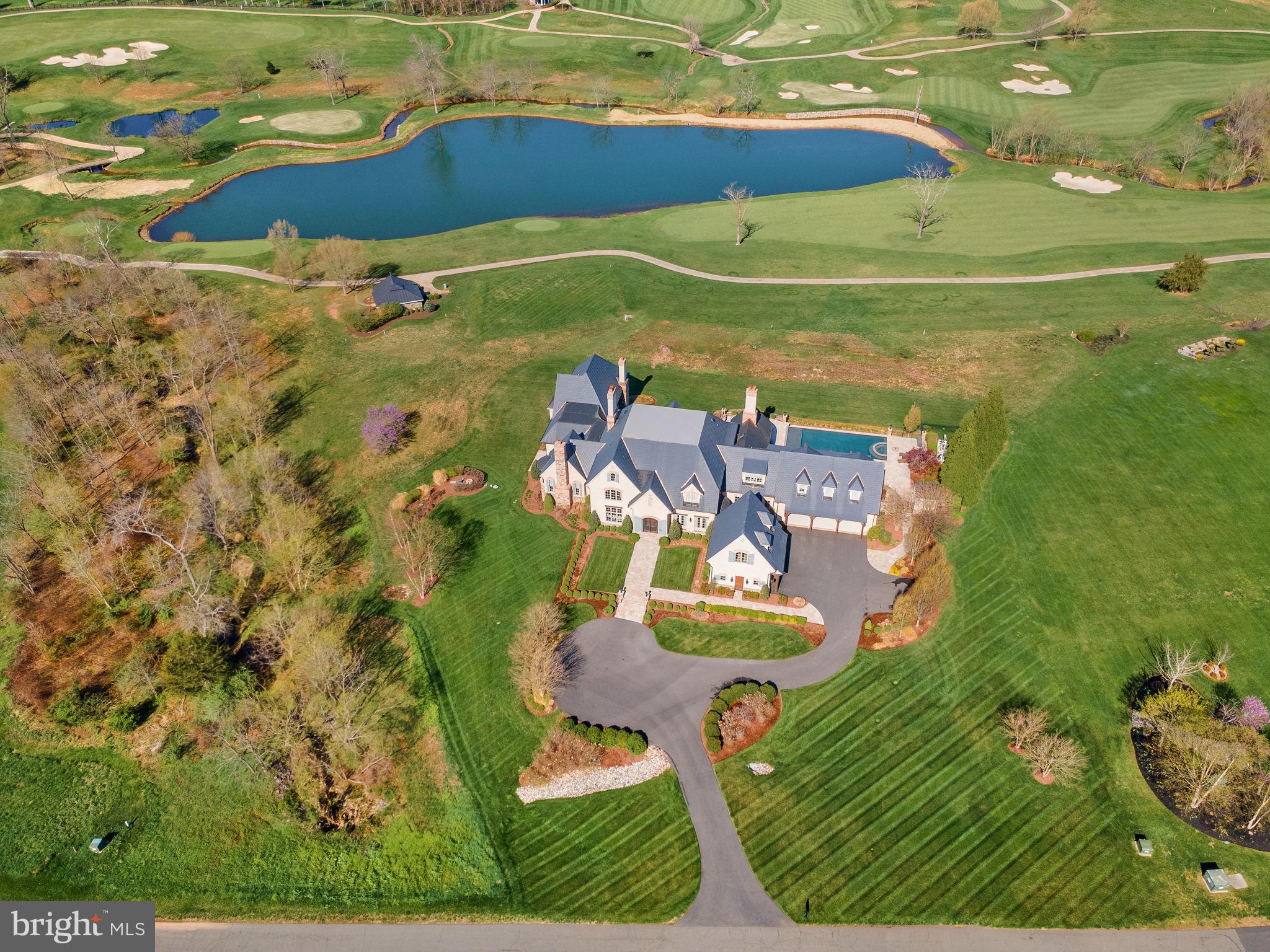 CREIGHTON FARMS - Residential