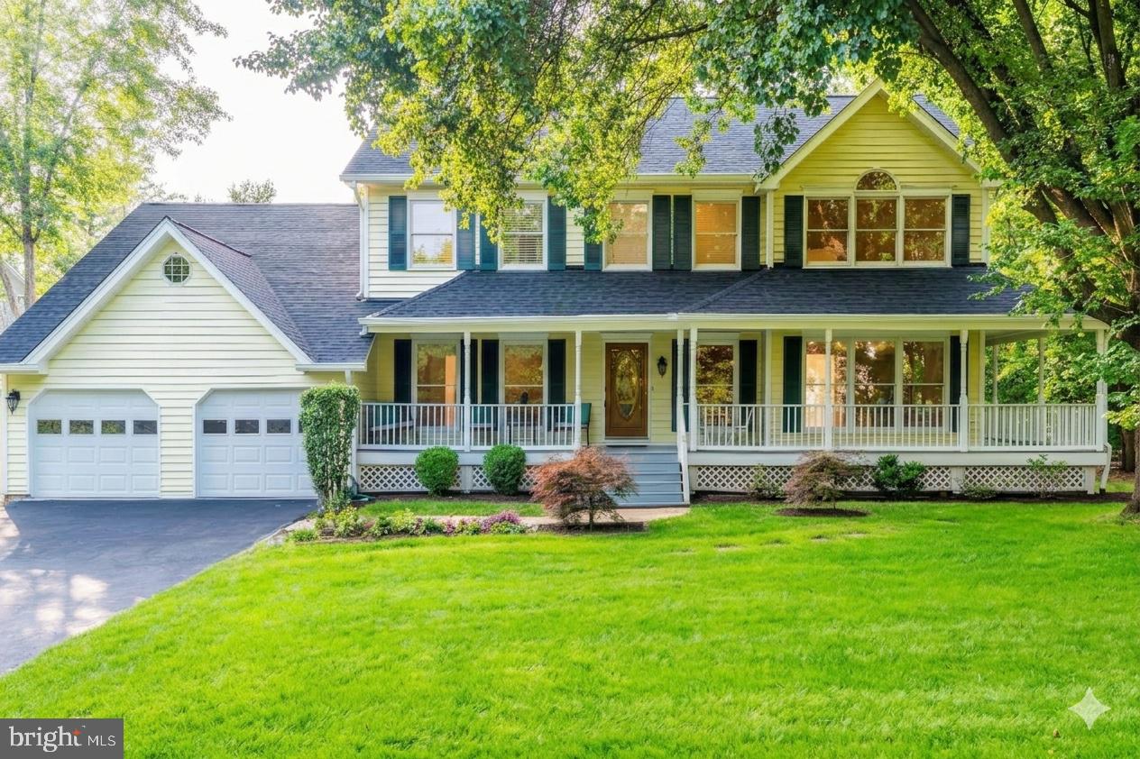 POTOMAC OUTSIDE - Residential