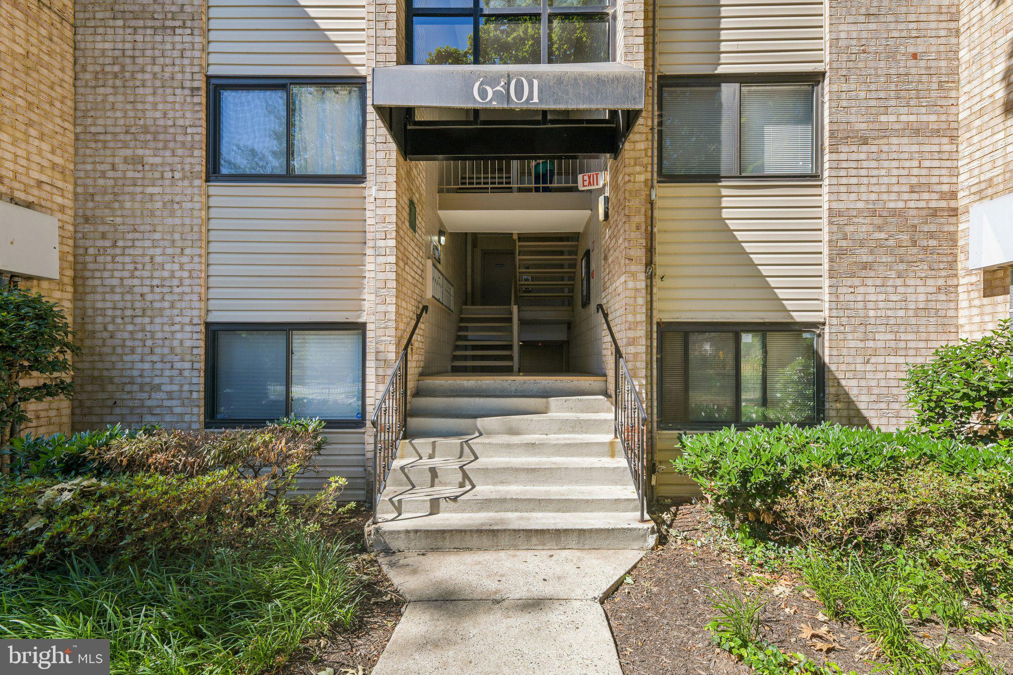 WESTWOOD PARK - Residential