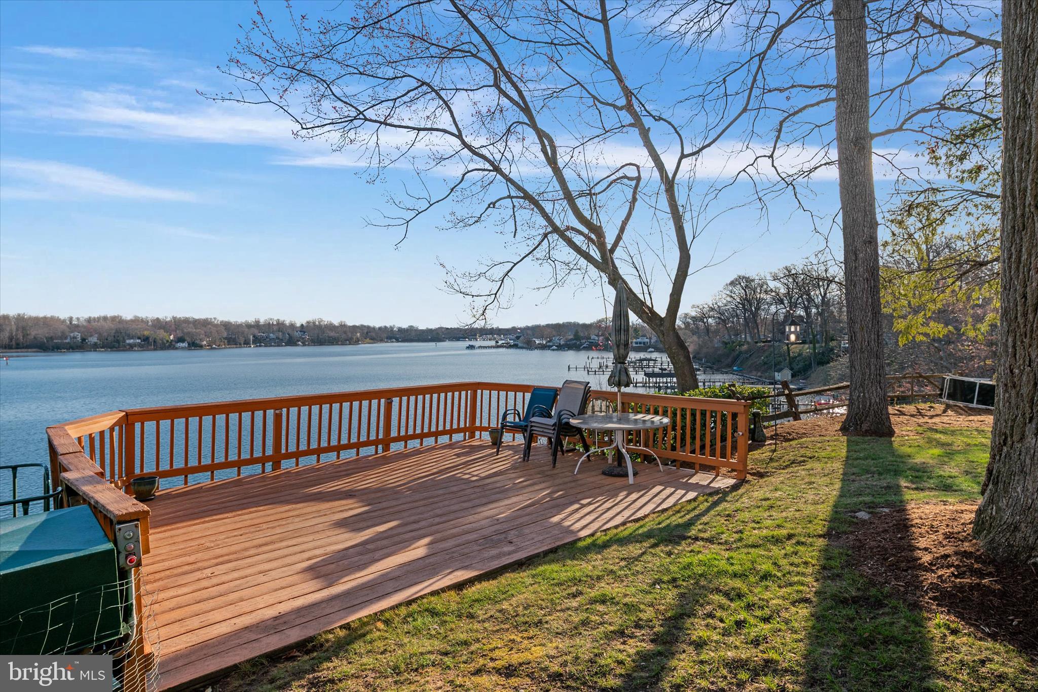 EDGEWATER BEACH - Residential
