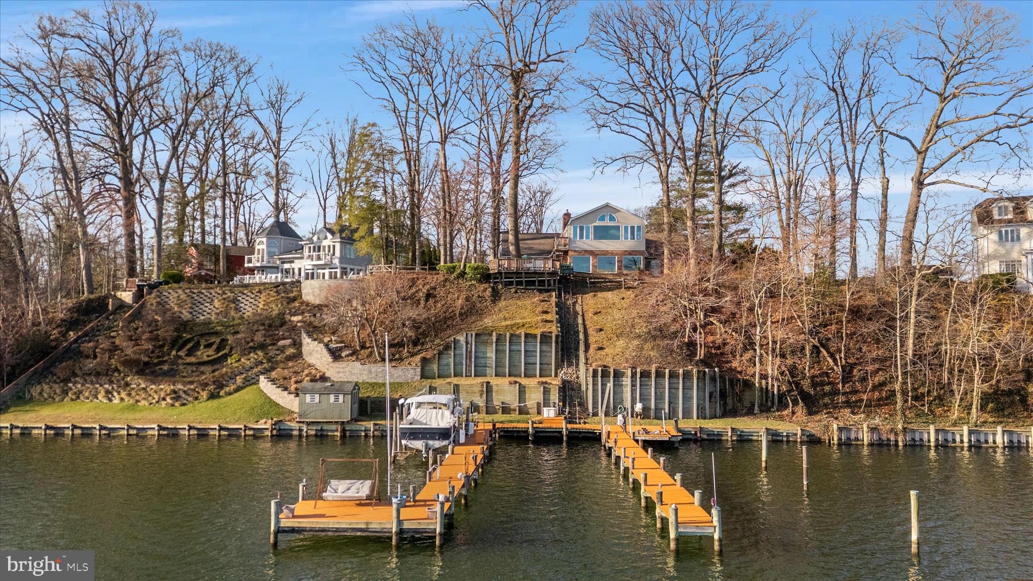 EDGEWATER BEACH - Residential