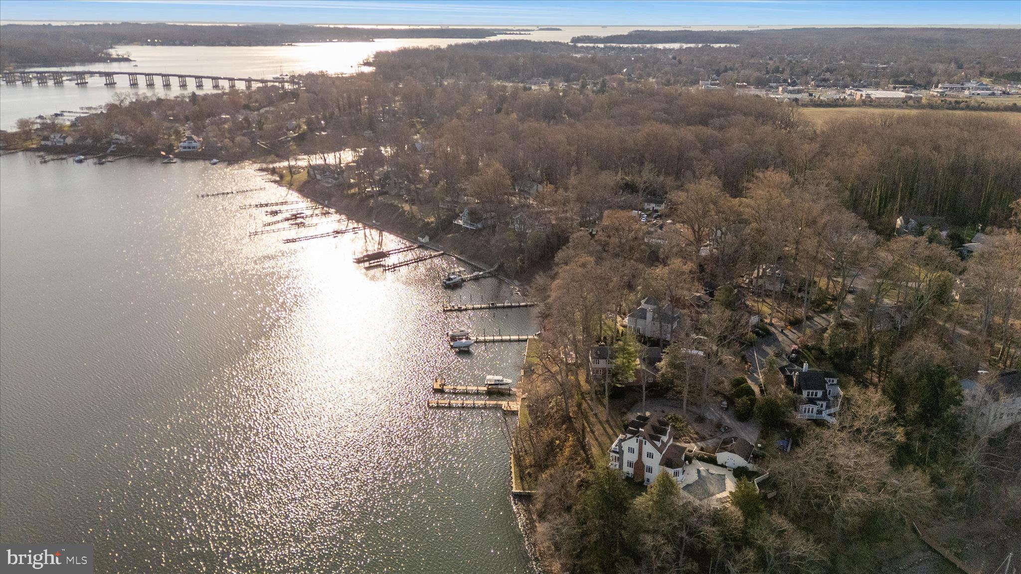 EDGEWATER BEACH - Residential