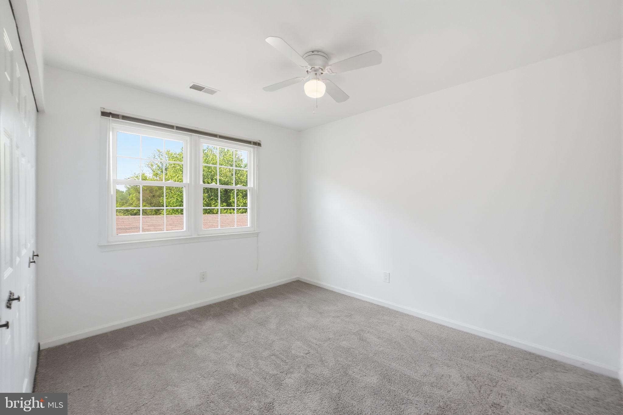 RUXTON PLACE - Residential Lease