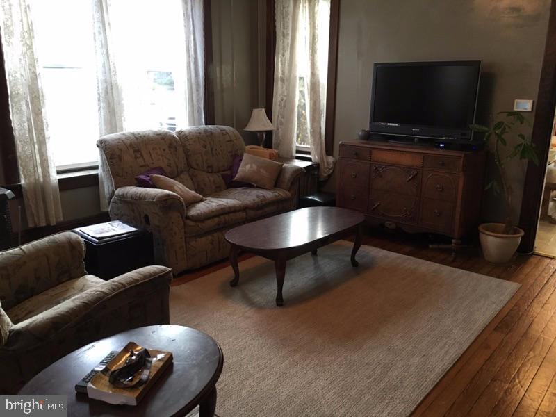 MOUNTVILLE BOROUGH - Residential