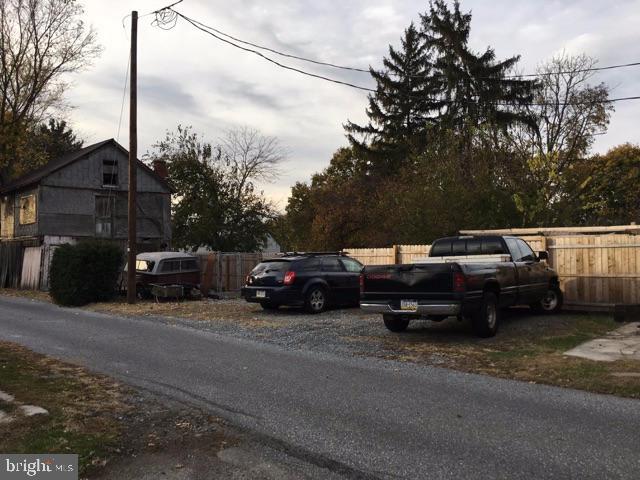 MOUNTVILLE BOROUGH - Residential