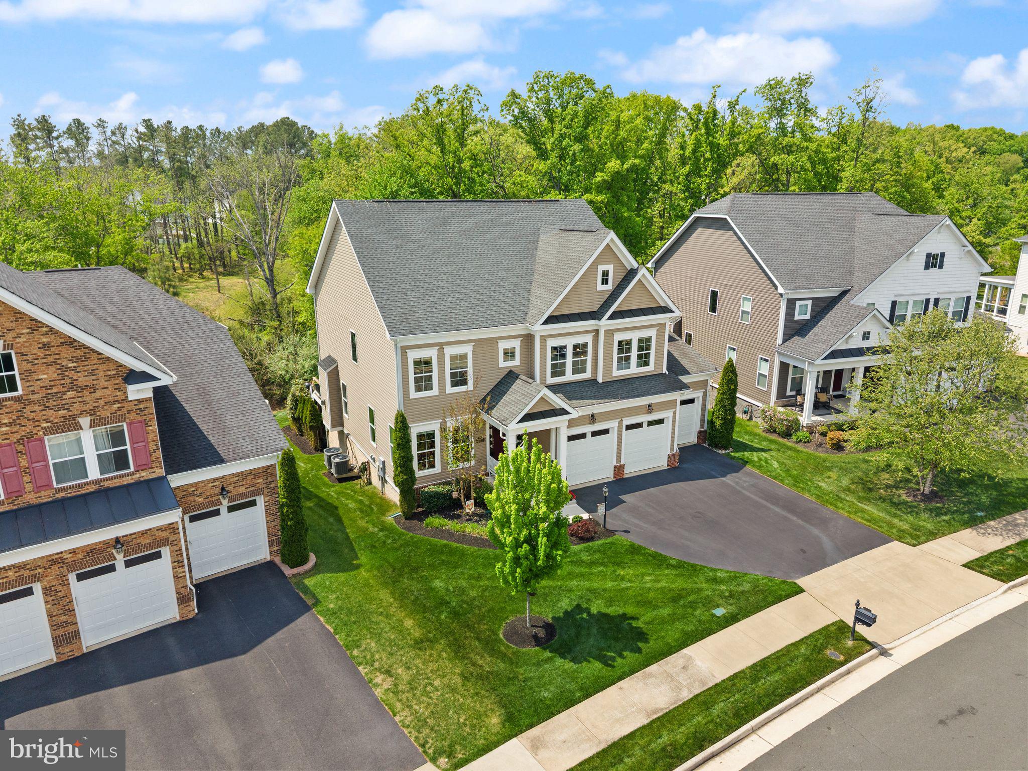 WESTBURY GLEN - Residential