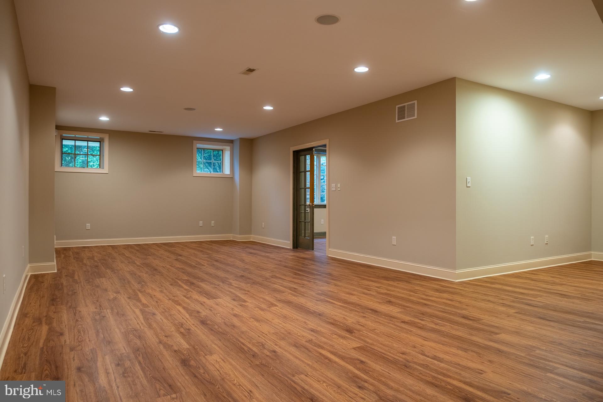 PINE TREE FARMS - Residential