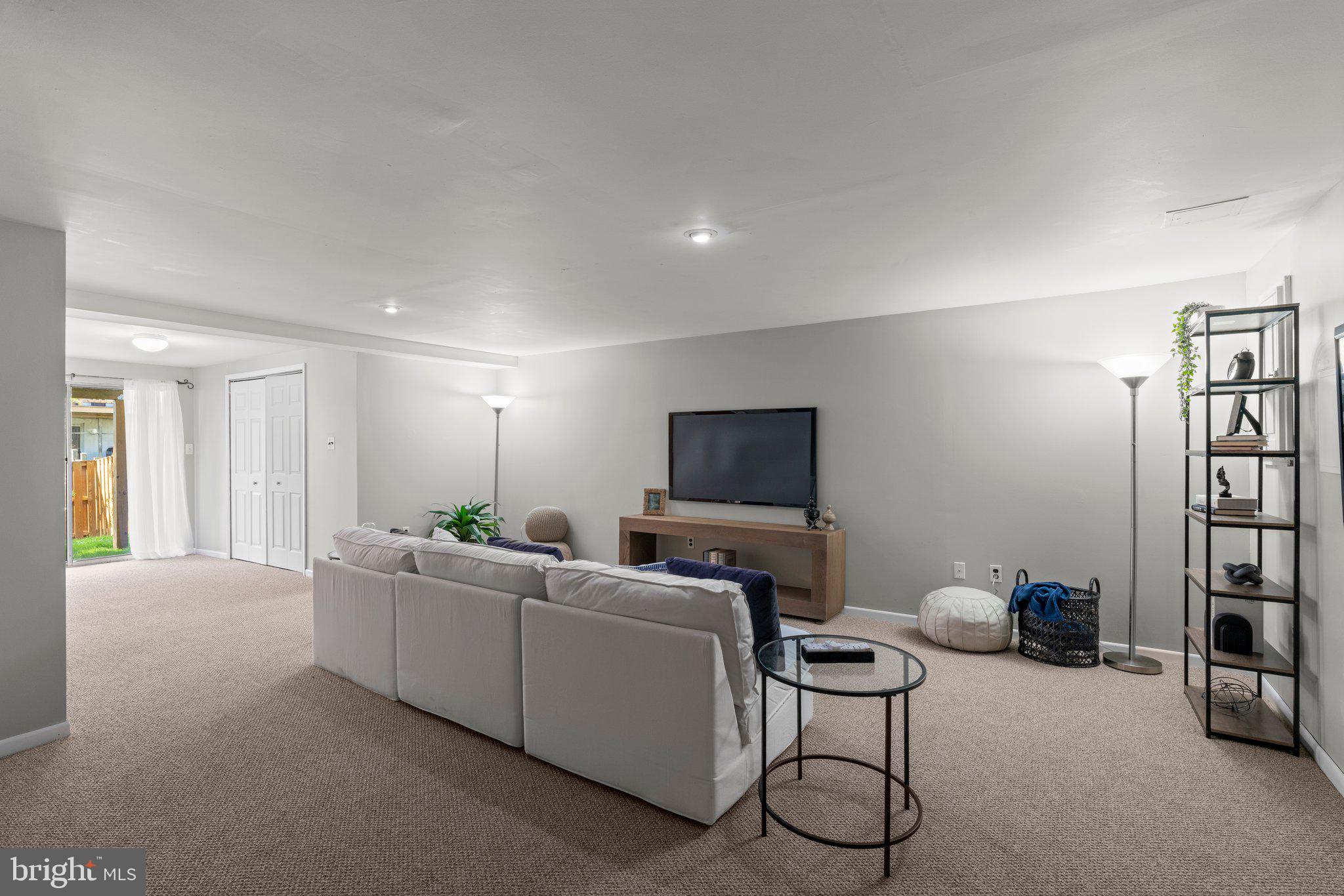 RICHARDSON MEWS - Residential