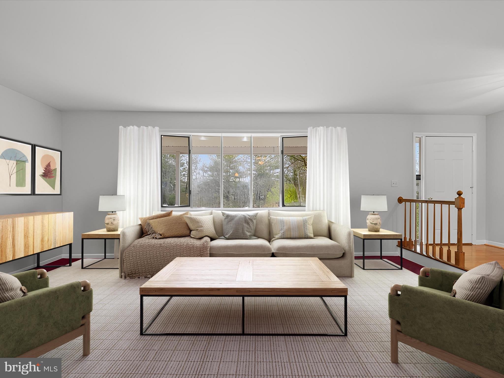 TWIN LAKES - Residential