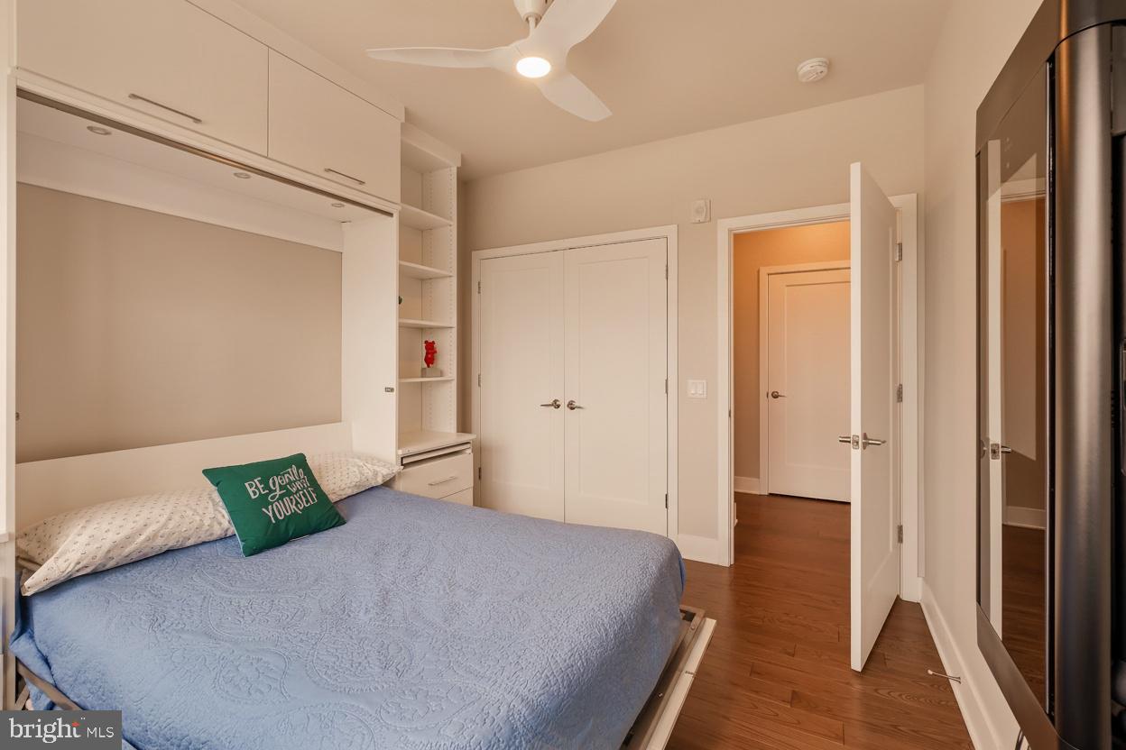 CROWN - Residential