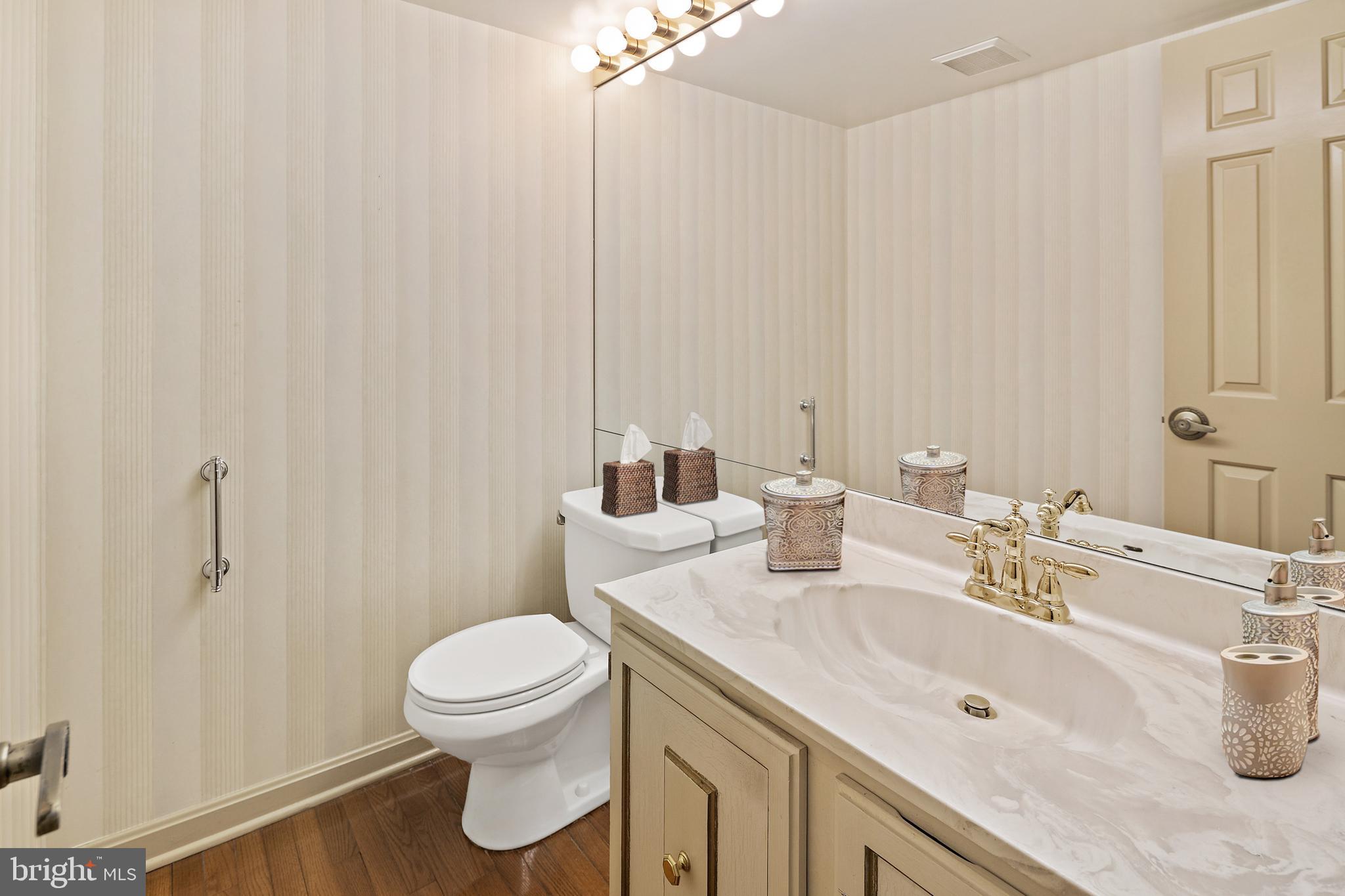 WATERS LANDING - Residential