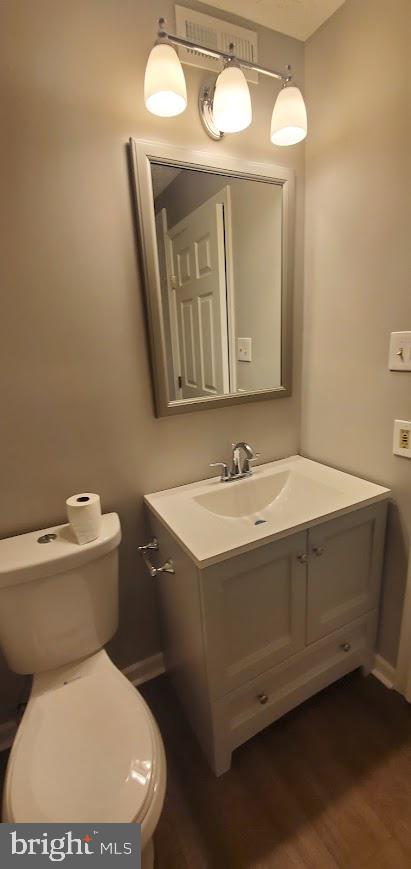 WOODBRIDGE CENTER - Residential