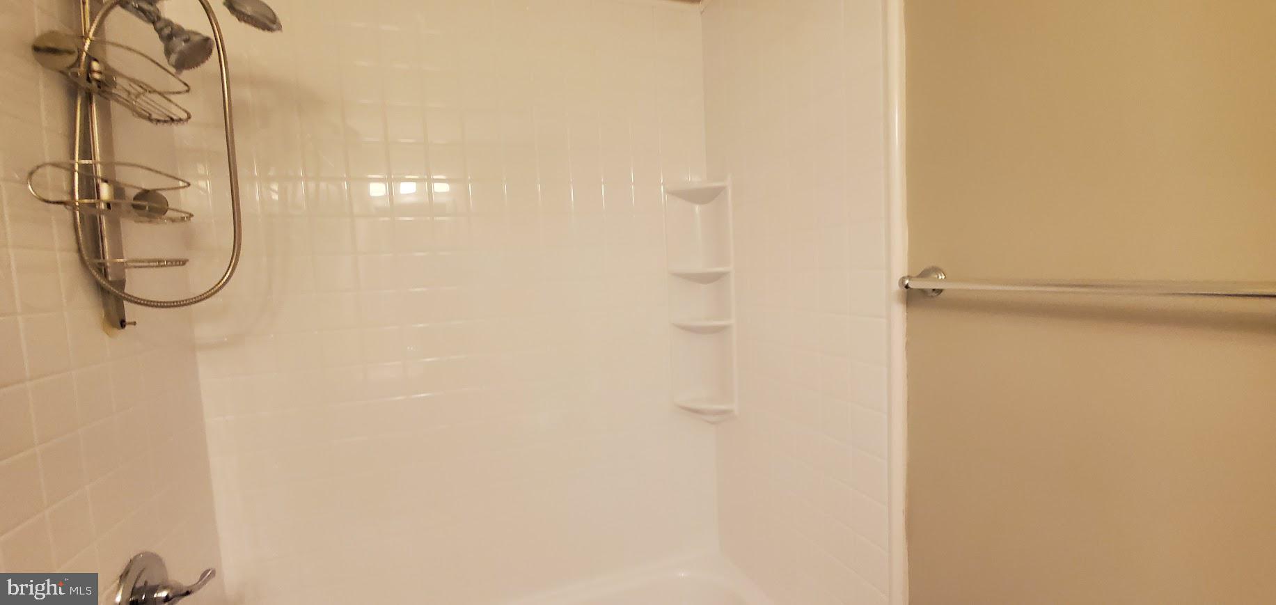 WOODBRIDGE CENTER - Residential