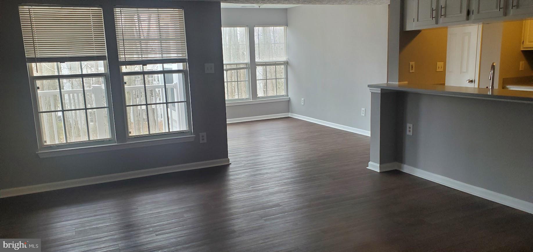 WOODBRIDGE CENTER - Residential