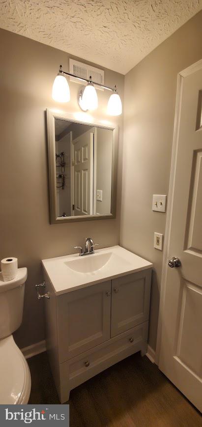 WOODBRIDGE CENTER - Residential