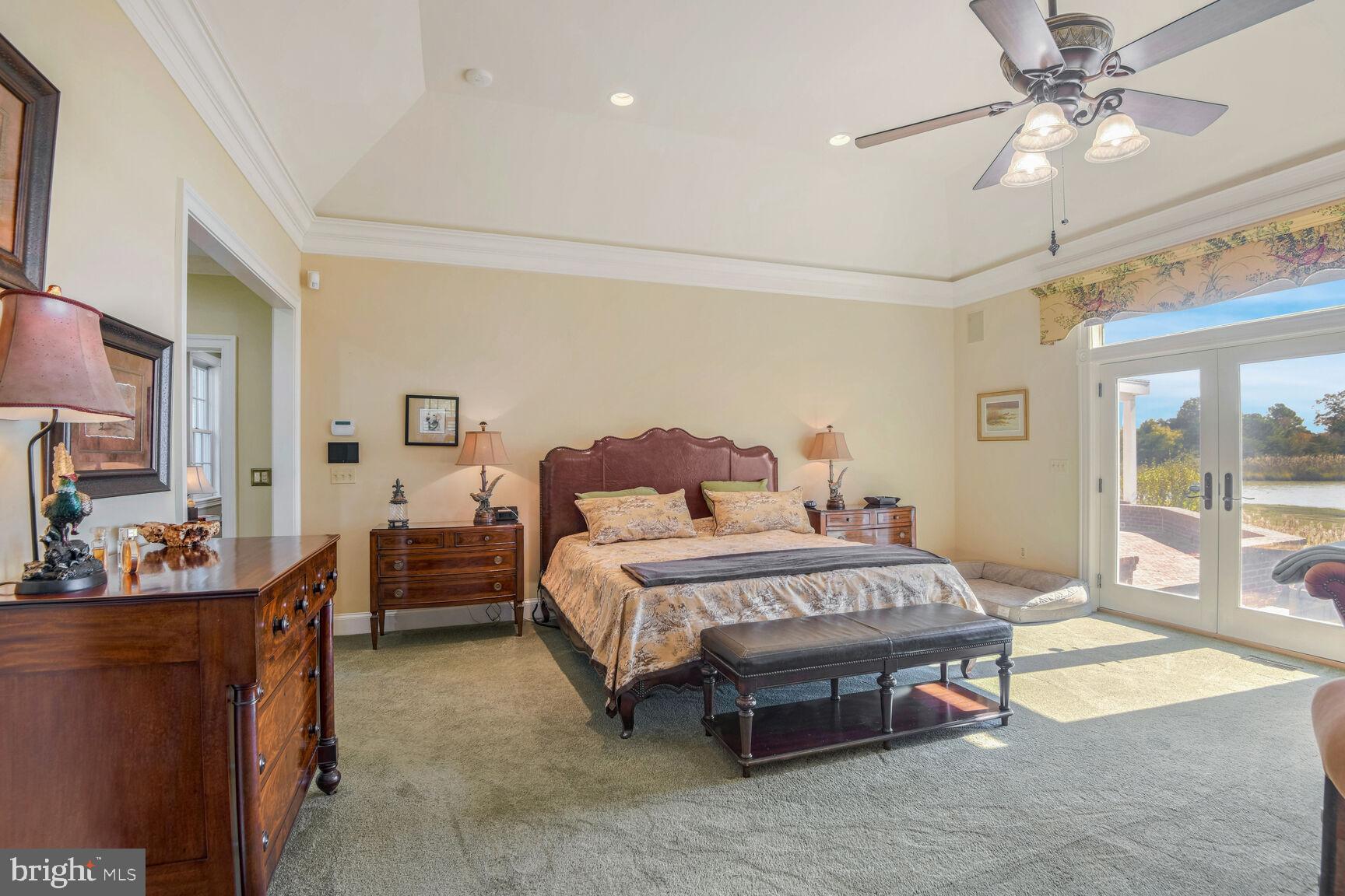 ROYAL OAK - Residential