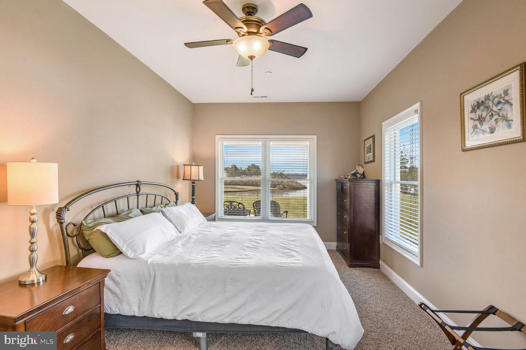 ROYAL OAK - Residential