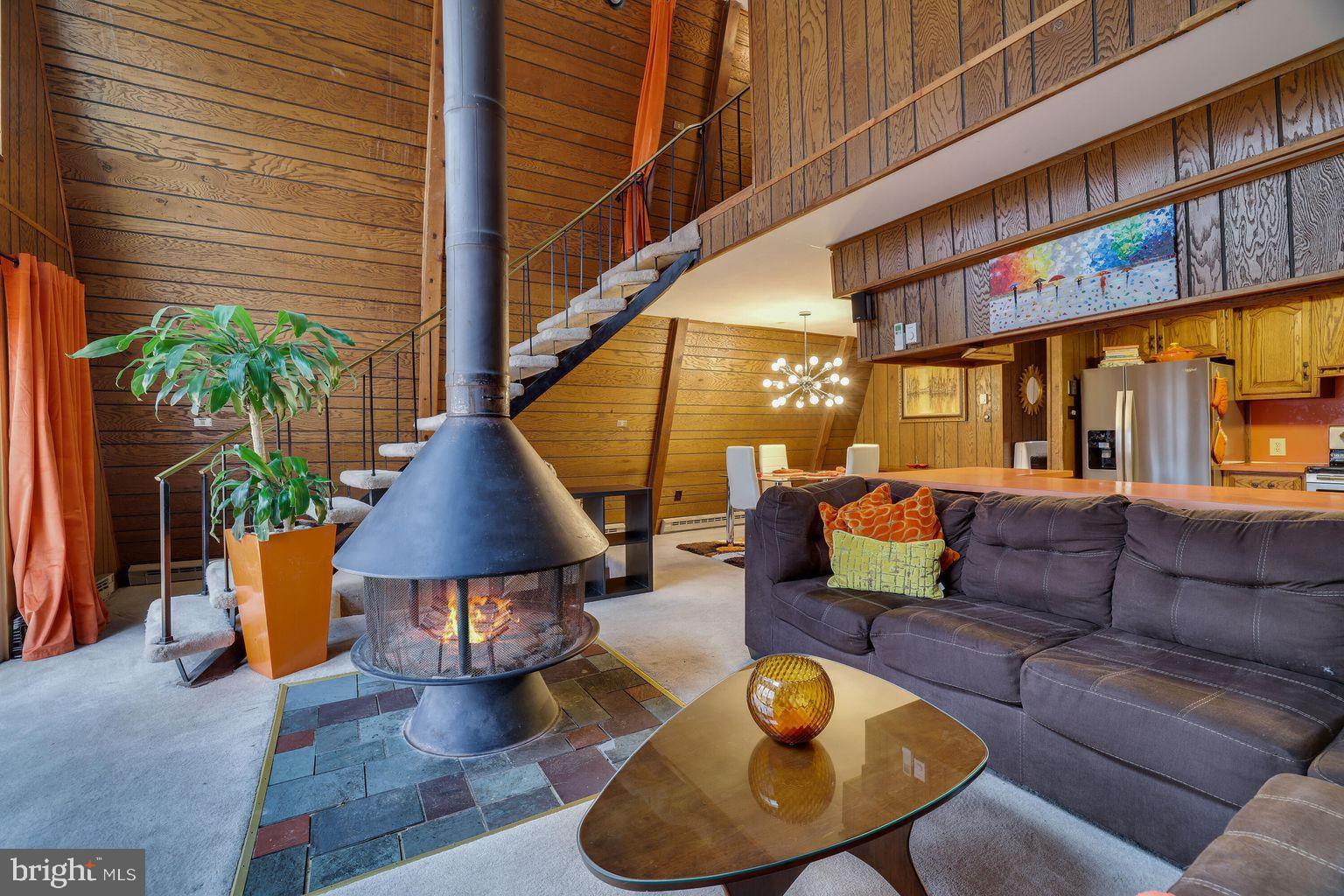 BRIER CREST WOODS - Residential