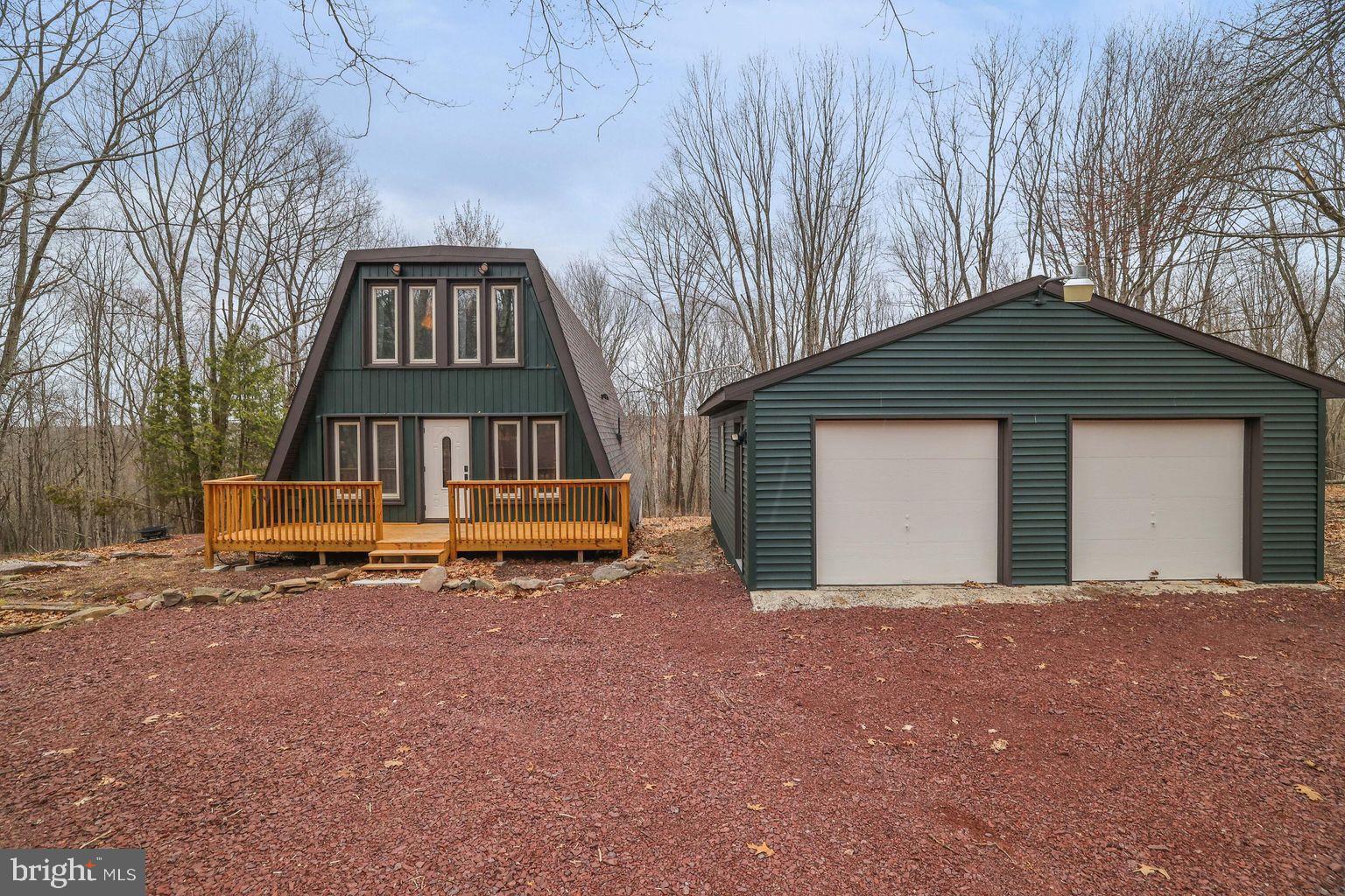 BRIER CREST WOODS - Residential