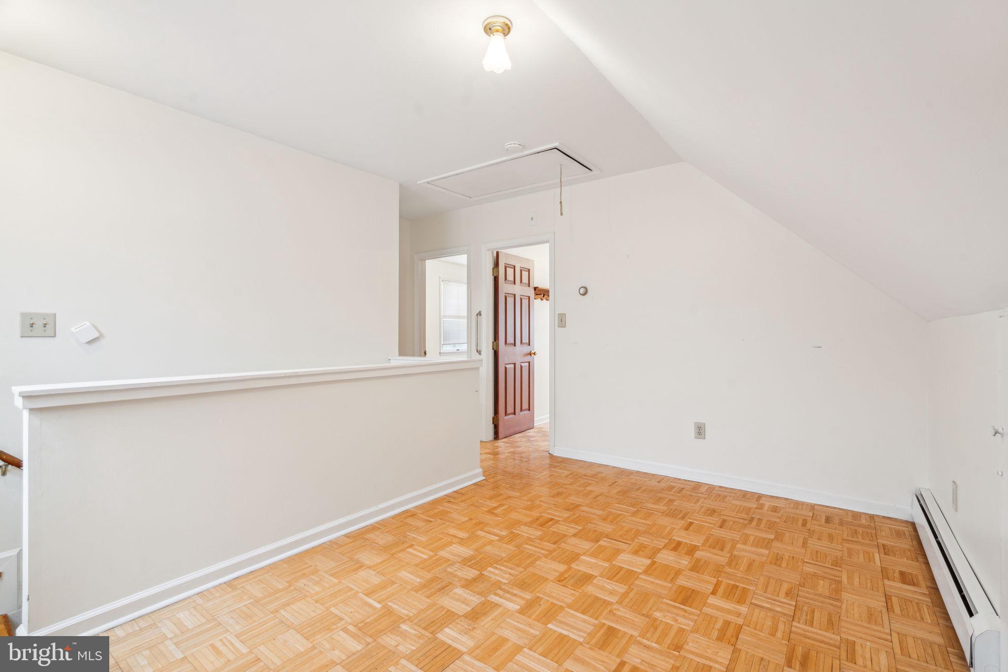 CRANBERRY HILL - Residential