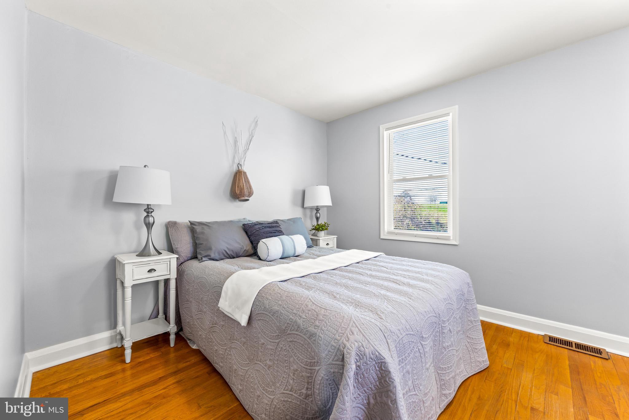 EASTFIELD - Residential