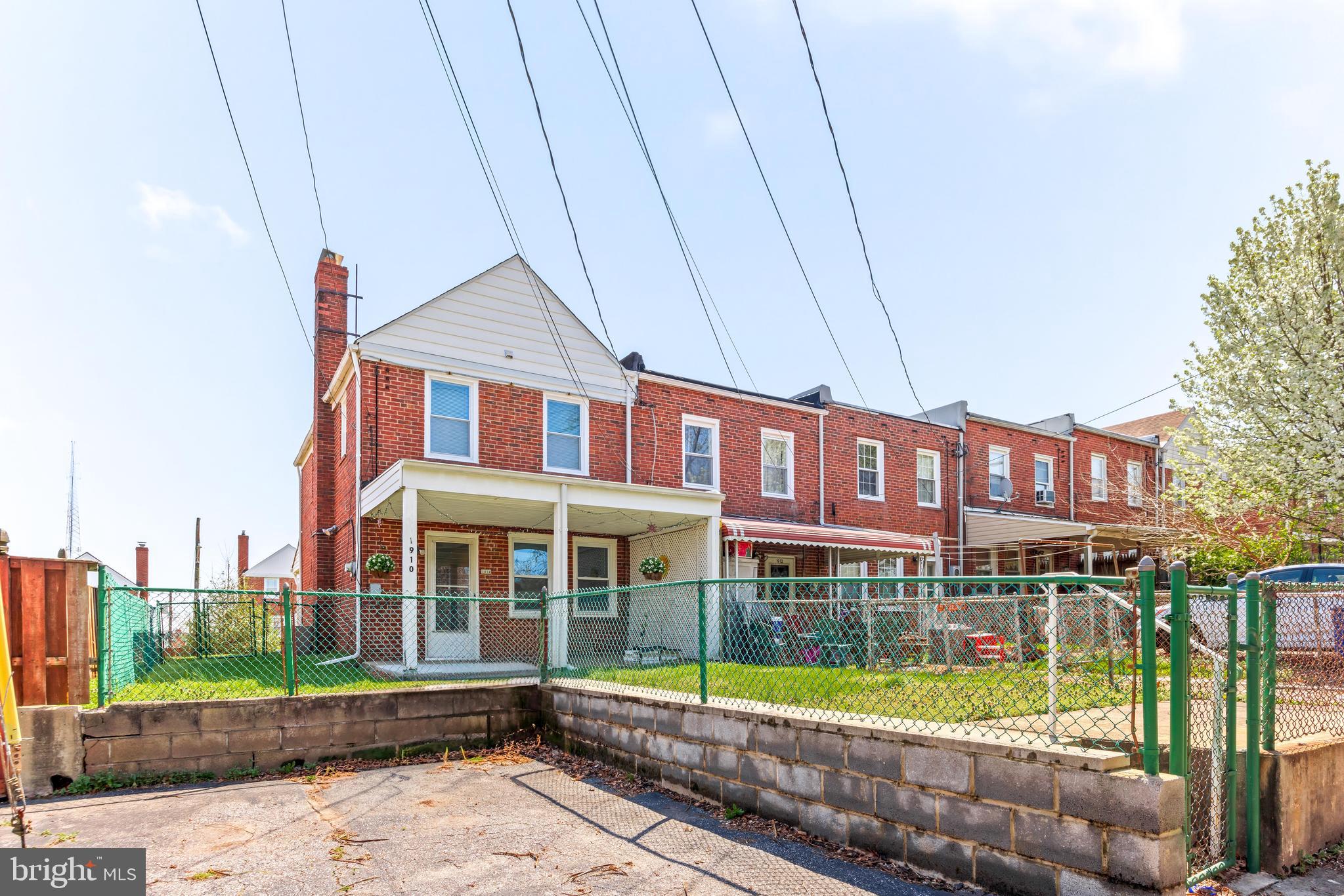 EASTFIELD - Residential