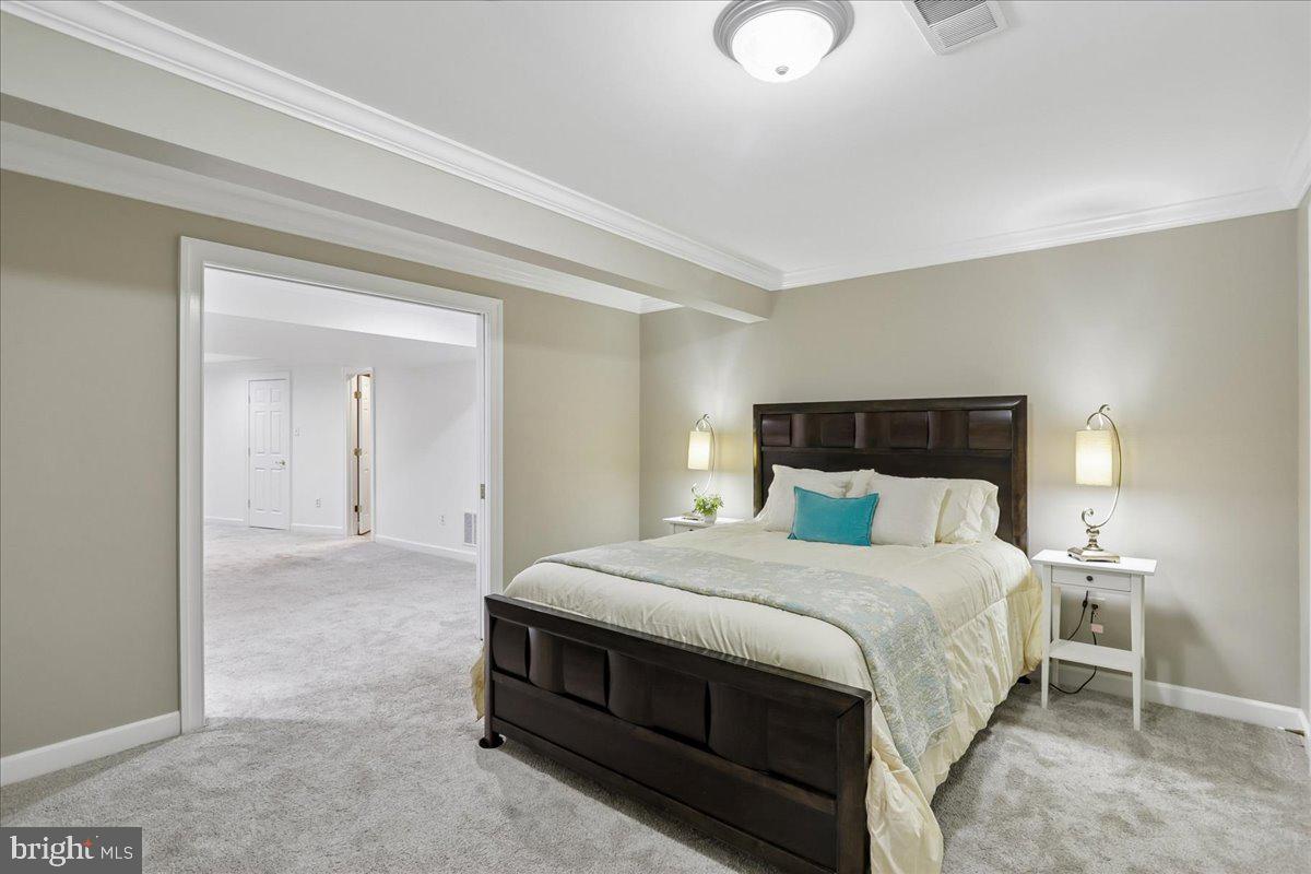 LIGON KNOLLS - Residential