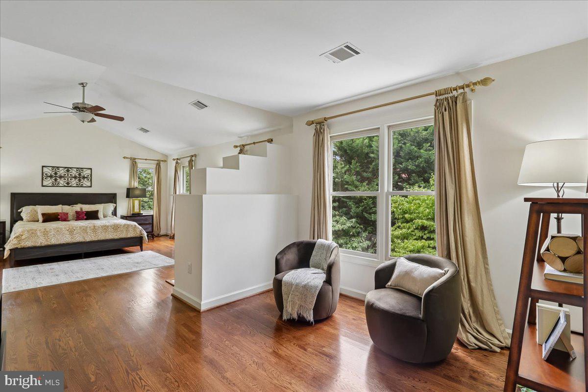 LIGON KNOLLS - Residential
