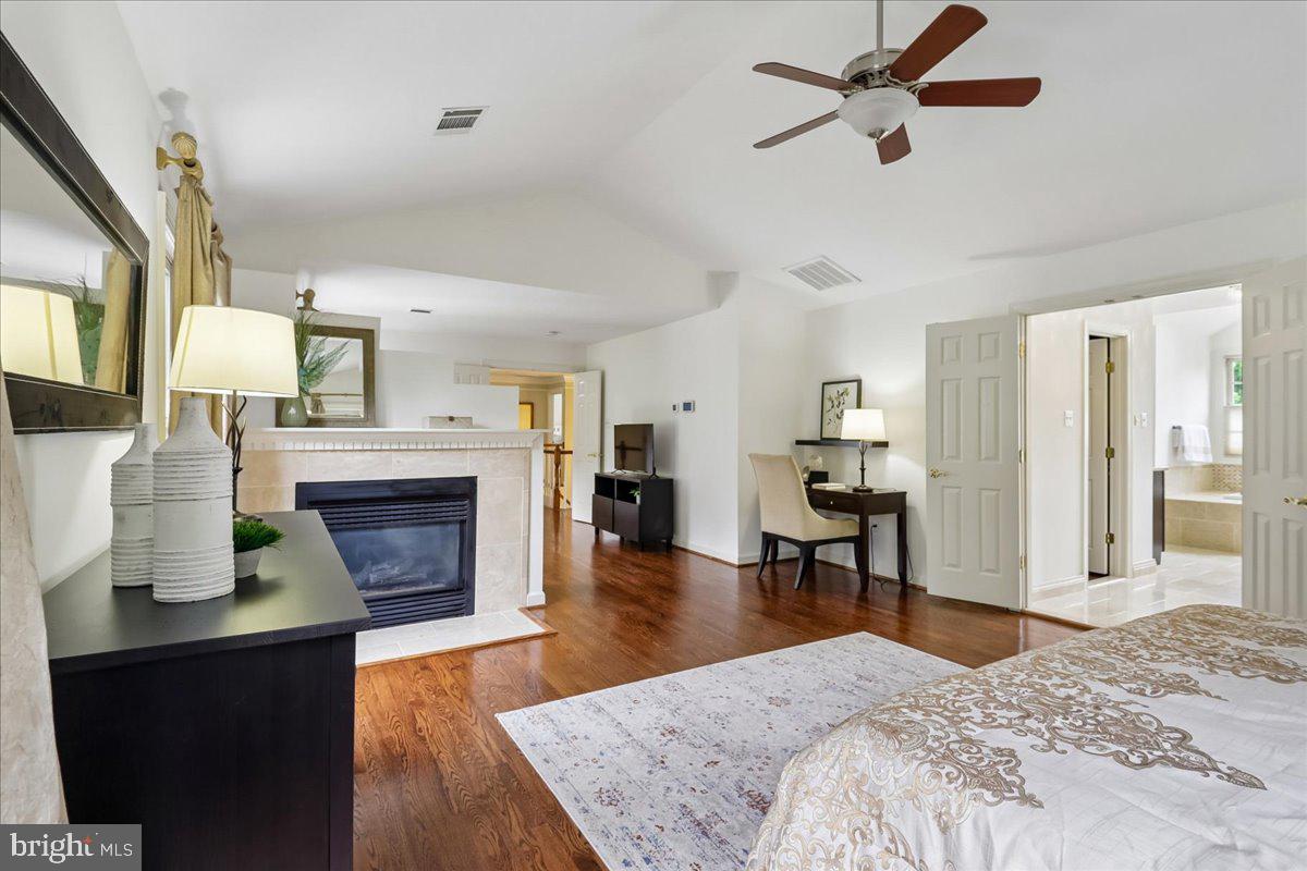 LIGON KNOLLS - Residential