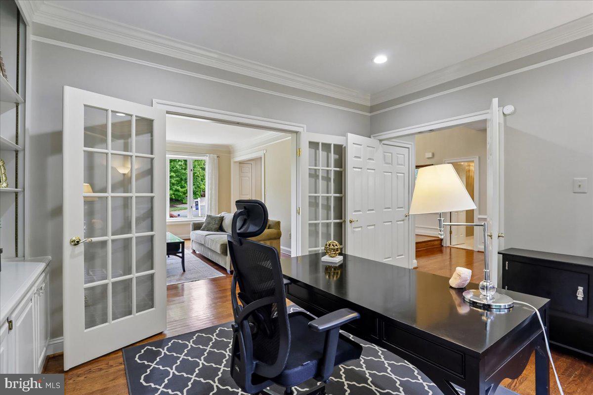 LIGON KNOLLS - Residential