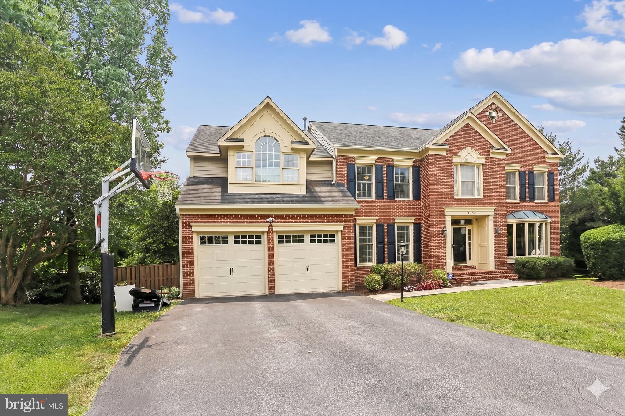 LIGON KNOLLS - Residential