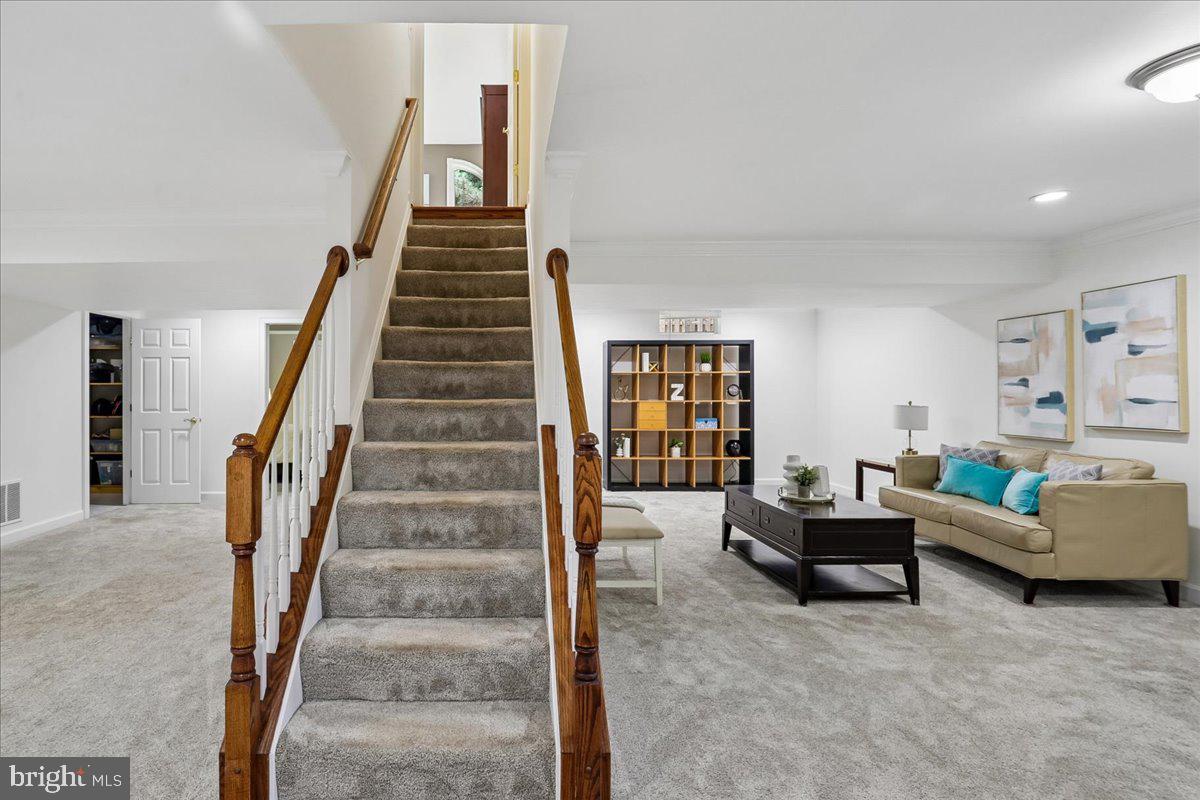 LIGON KNOLLS - Residential