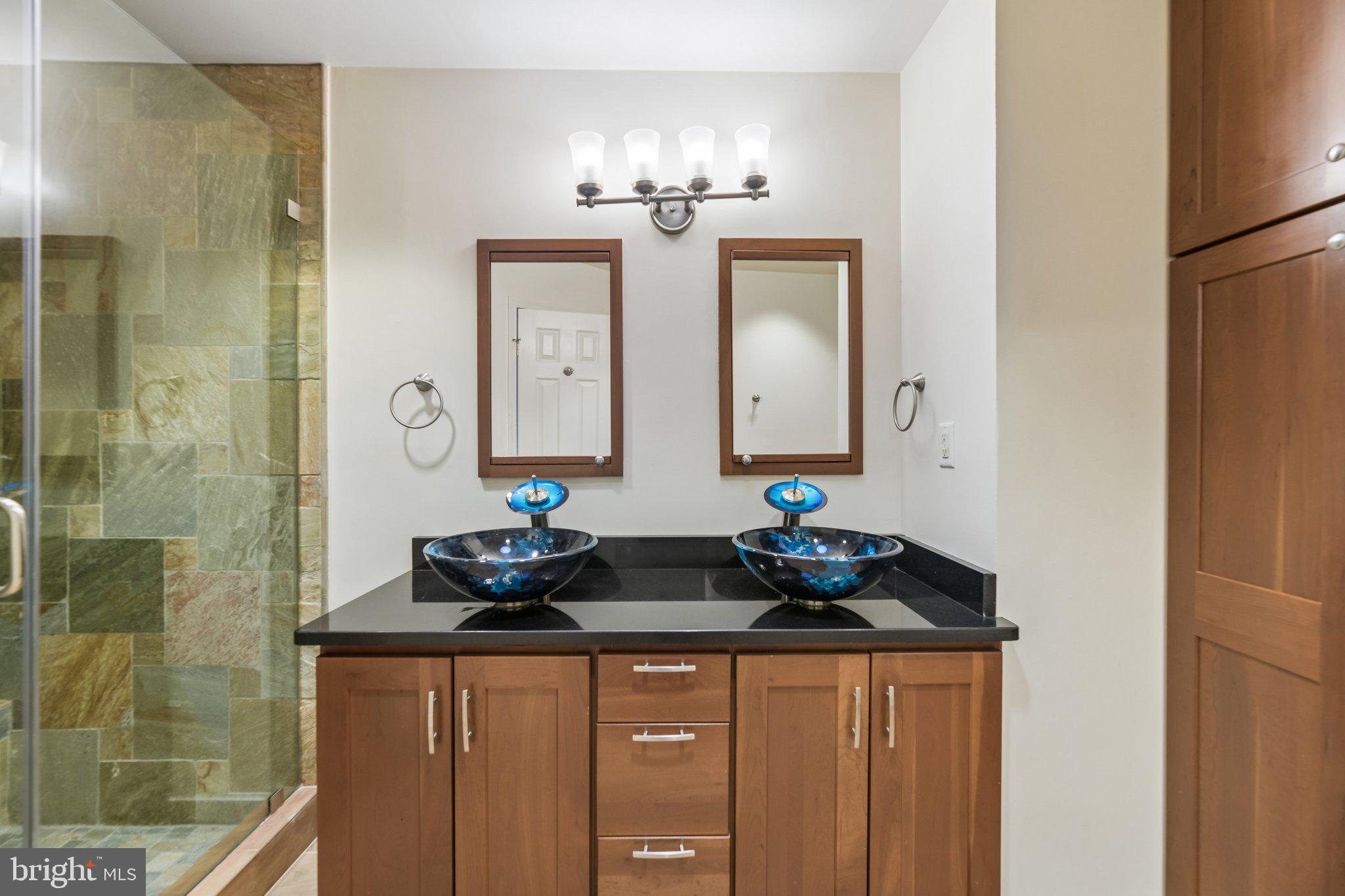 GLEN DEVON - Residential