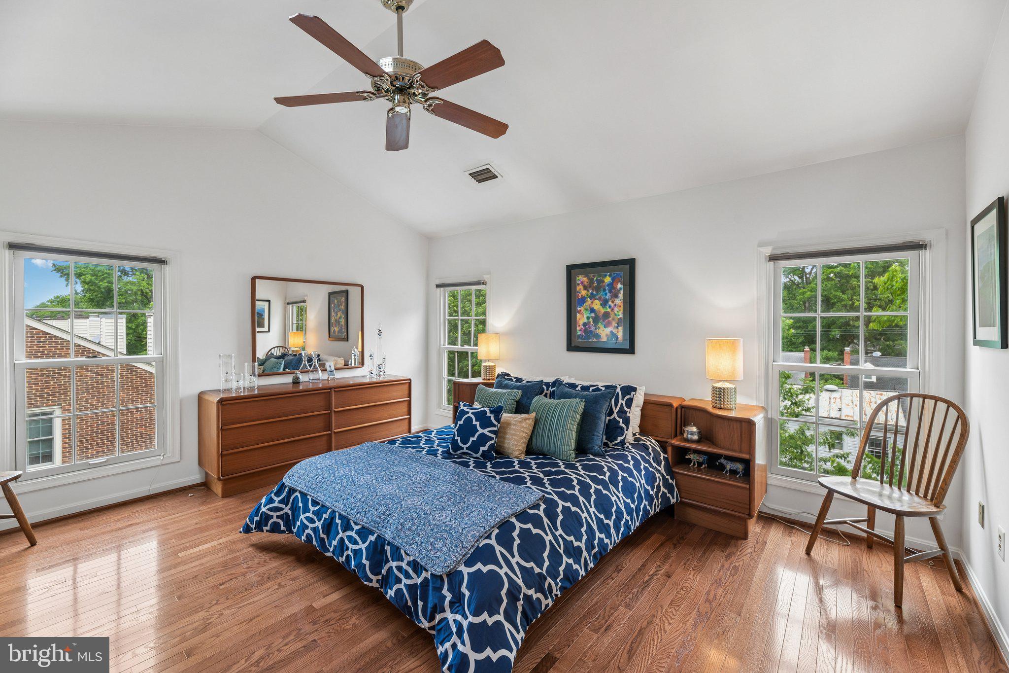 GLEN DEVON - Residential
