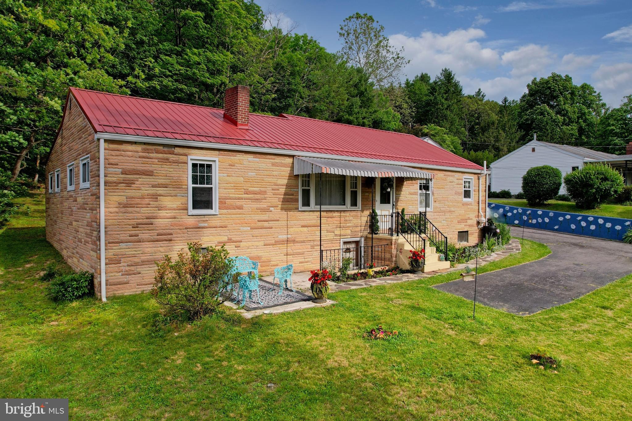 FRANKFORT - Residential