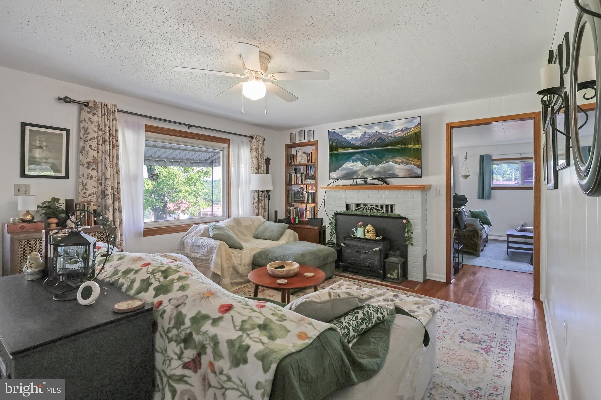 FRANKFORT - Residential