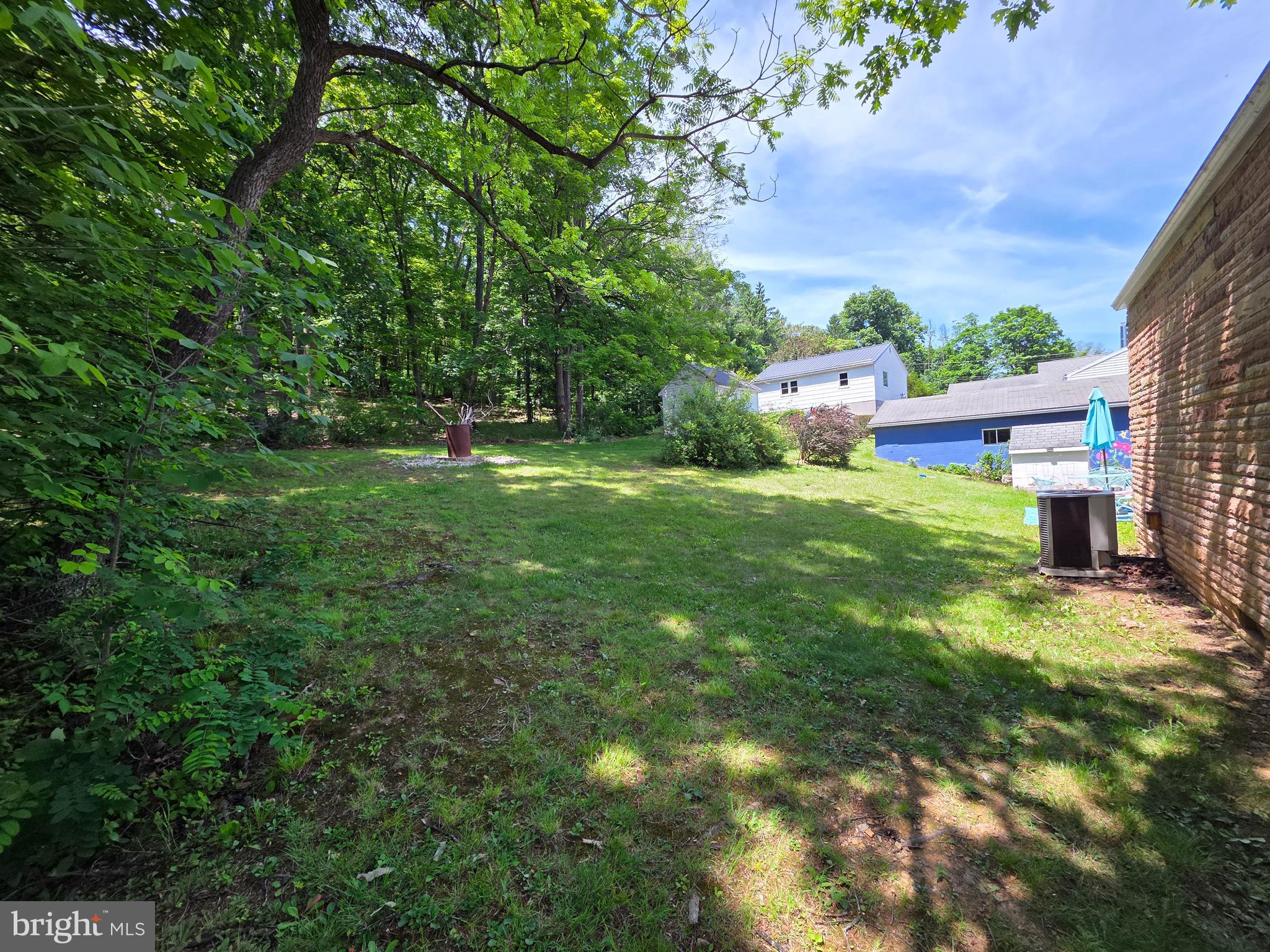 FRANKFORT - Residential
