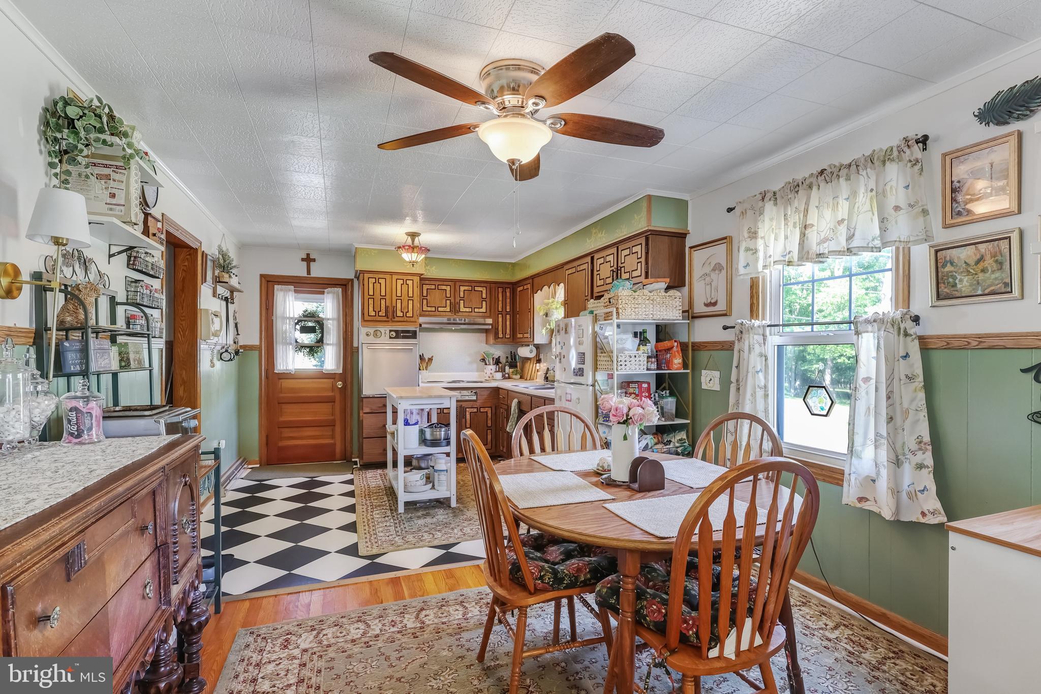 FRANKFORT - Residential