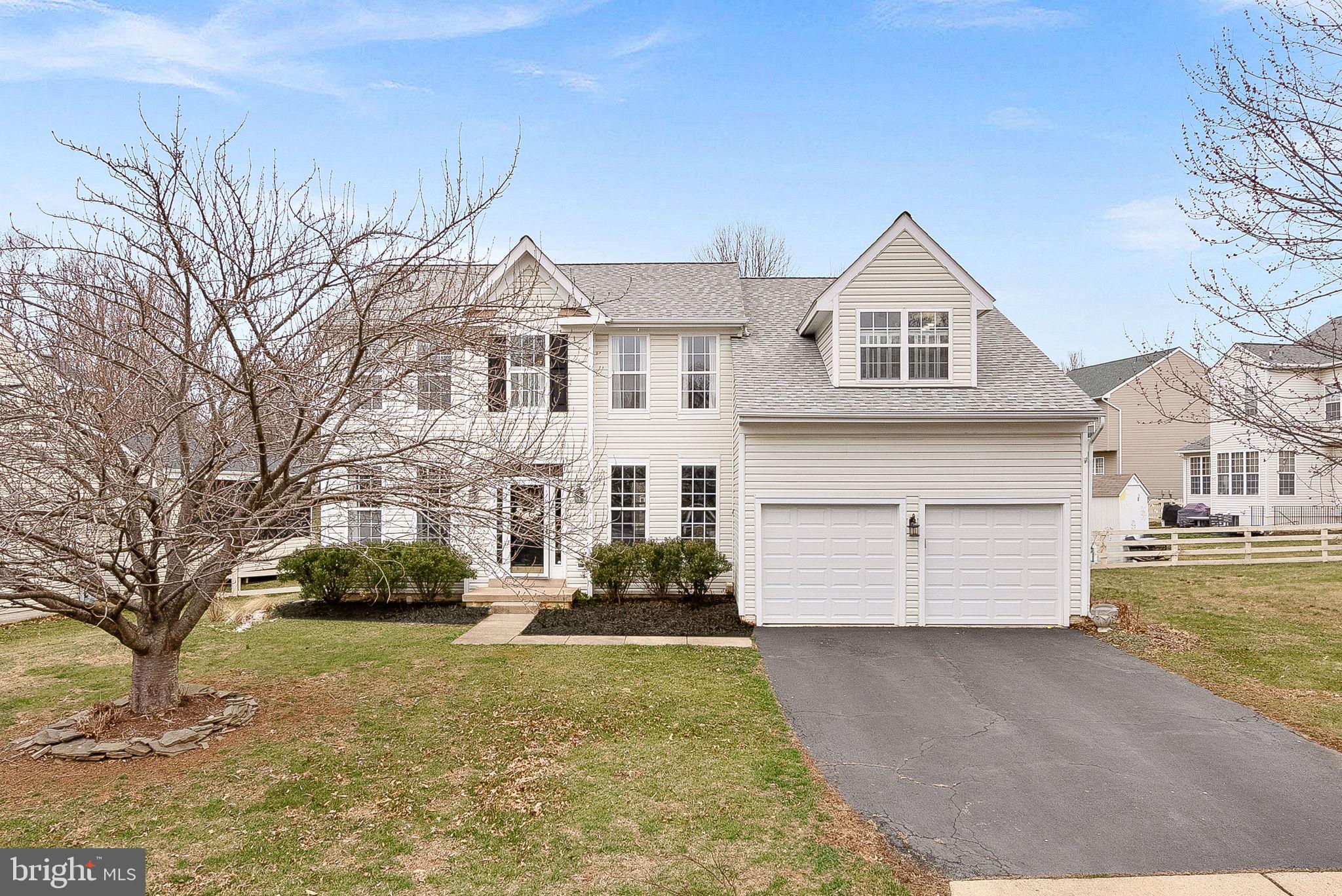 **OPEN HOUSE CANCELED 3/23!  PROPERTY IS NOW UNDER CONTRACT** Welcome to 35812 Park Heights Circle, a beautiful home in picturesque Western Loudoun County! Nestled in the charming town of Round Hill, VA, this beautiful home offers 4 bedrooms, 3.5 baths, over 3,400 finished sqft, and a perfect blend of modern convenience and countryside charm. Recent updates ensure a worry-free move, including a new architectural roof (2023), insulated garage doors (2025), refinished hardwood floors (2024), new washer and dryer (2024), new hot water heater and copper piping (2024), sump pump (2024), full duct cleaning (2024), and a swept chimney (2024). Step outside to enjoy the expansive, lush backyard, featuring a mature apple tree, a newly planted blueberry bush, and a raised garden bed—perfect for those who love fresh, homegrown produce.  Ideally located just minutes from award-winning wineries, craft breweries, and the scenic beauty of Western Loudoun, this home offers an unbeatable setting for both relaxation and adventure.  Don't miss this incredible opportunity—schedule your private tour today!