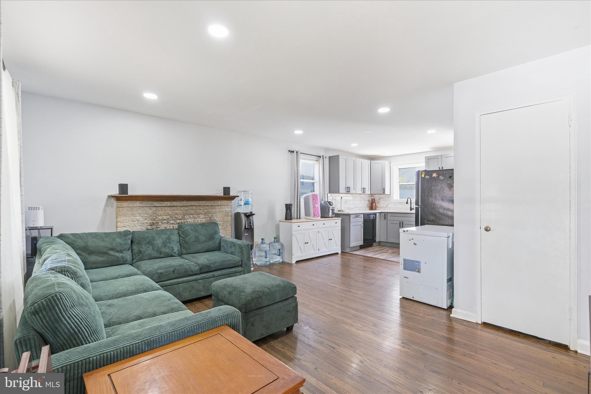 WOODLAWN - Residential